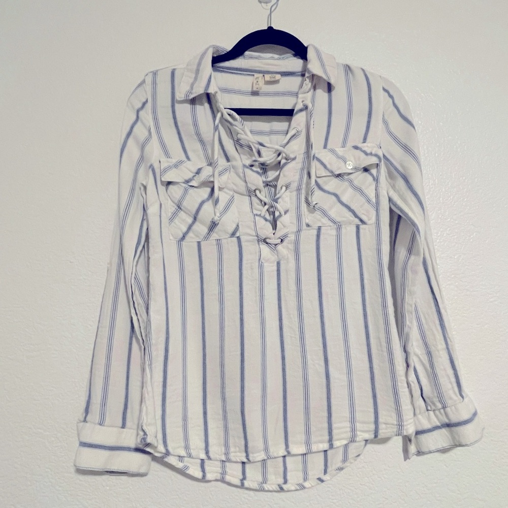 Sky and Sparrow Lace Up Blouse Top Size XS Juniors